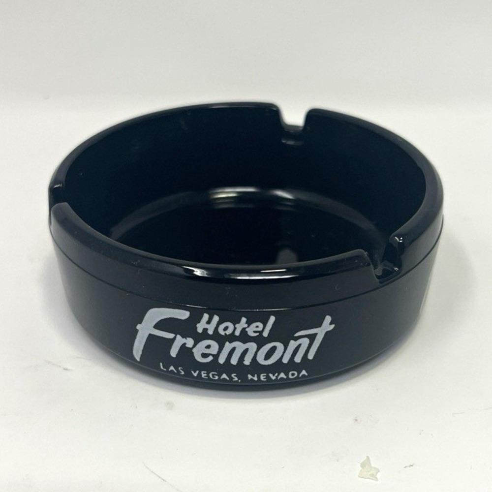 HOTEL FREMONT CASINO SOUVENIR BLACK ASHTRAY, LAS VEGAS, NEVADA